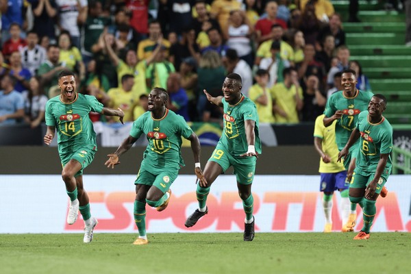 Seleção Brasileira enfrenta dificuldades e é derrotada por Senegal de  virada em amistoso - O Mariliense