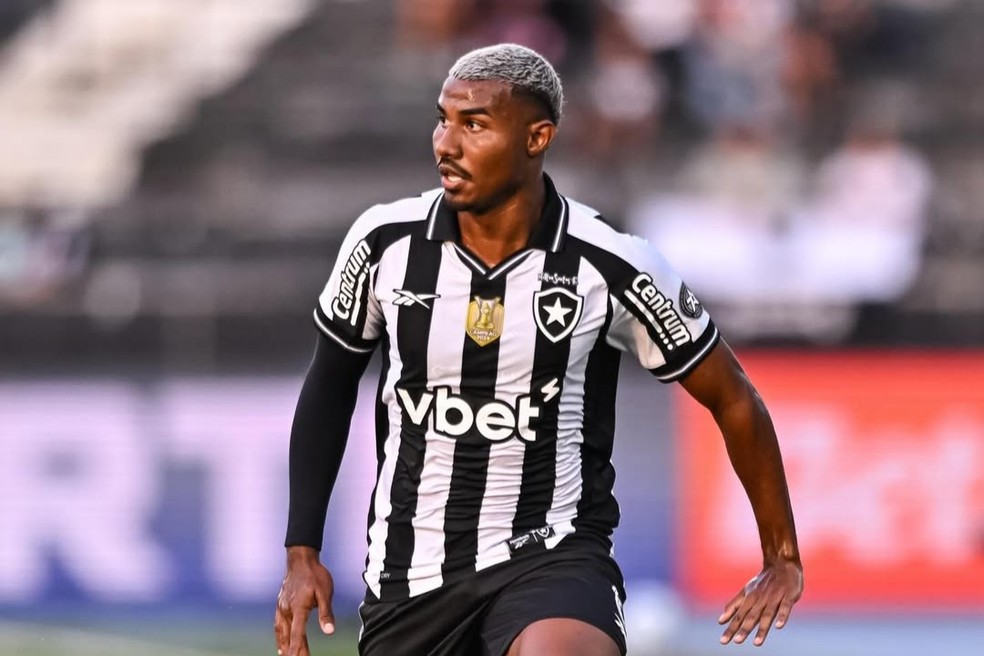 Vasco tem interesse em Cuiabano, ex-Botafogo | Ge