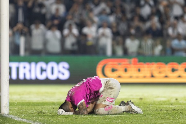 Santos perde João Paulo e Jean Lucas, suspensos, para jogo contra o Inter