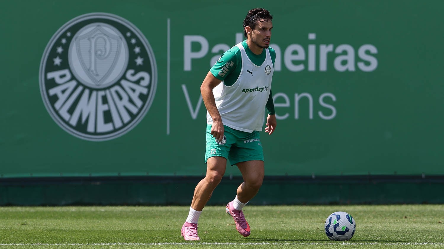 VEIGA DE VOLTA? Palmeiras pode ganhar reforço de peso para reta decisiva da temporada.