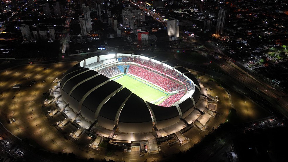 Imagem aérea da Arena das Dunas durante América-RN x Corinthians — Foto: Ednaldo Lima/ELF Filmagens