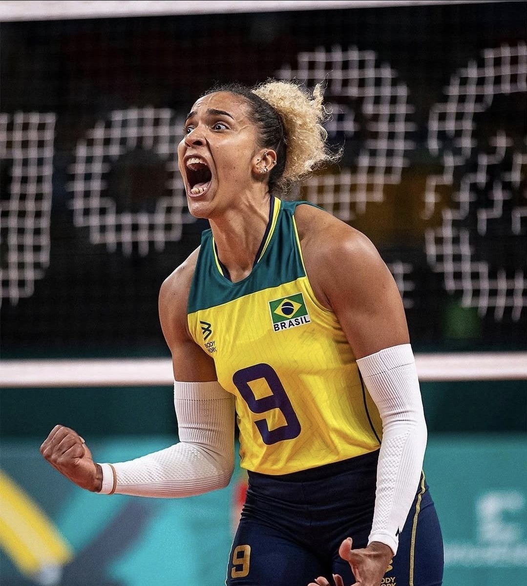 Bruninha e Sabrina completam lista de convocadas por Zé Roberto para a Liga das Nações