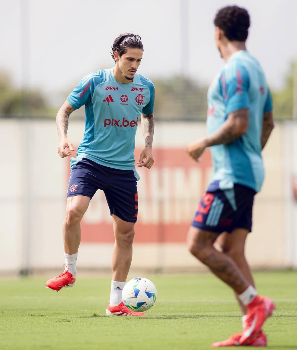 Pedro em treino do Flamengo � Foto: Reprodu��o/Instagram