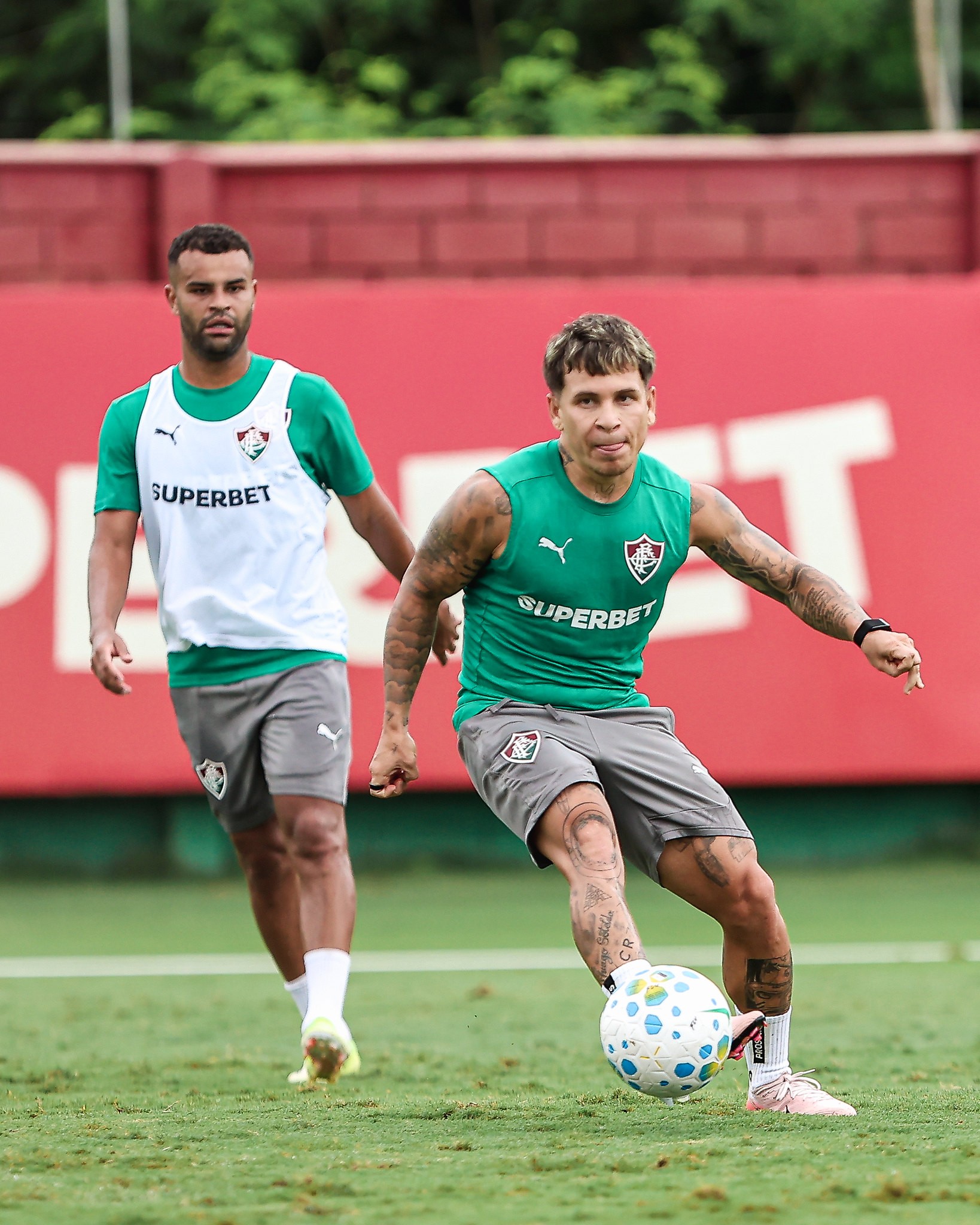 Soteldo retorna aos treinos e pode enfrentar o Remo pelo Fluminense no Brasileirão