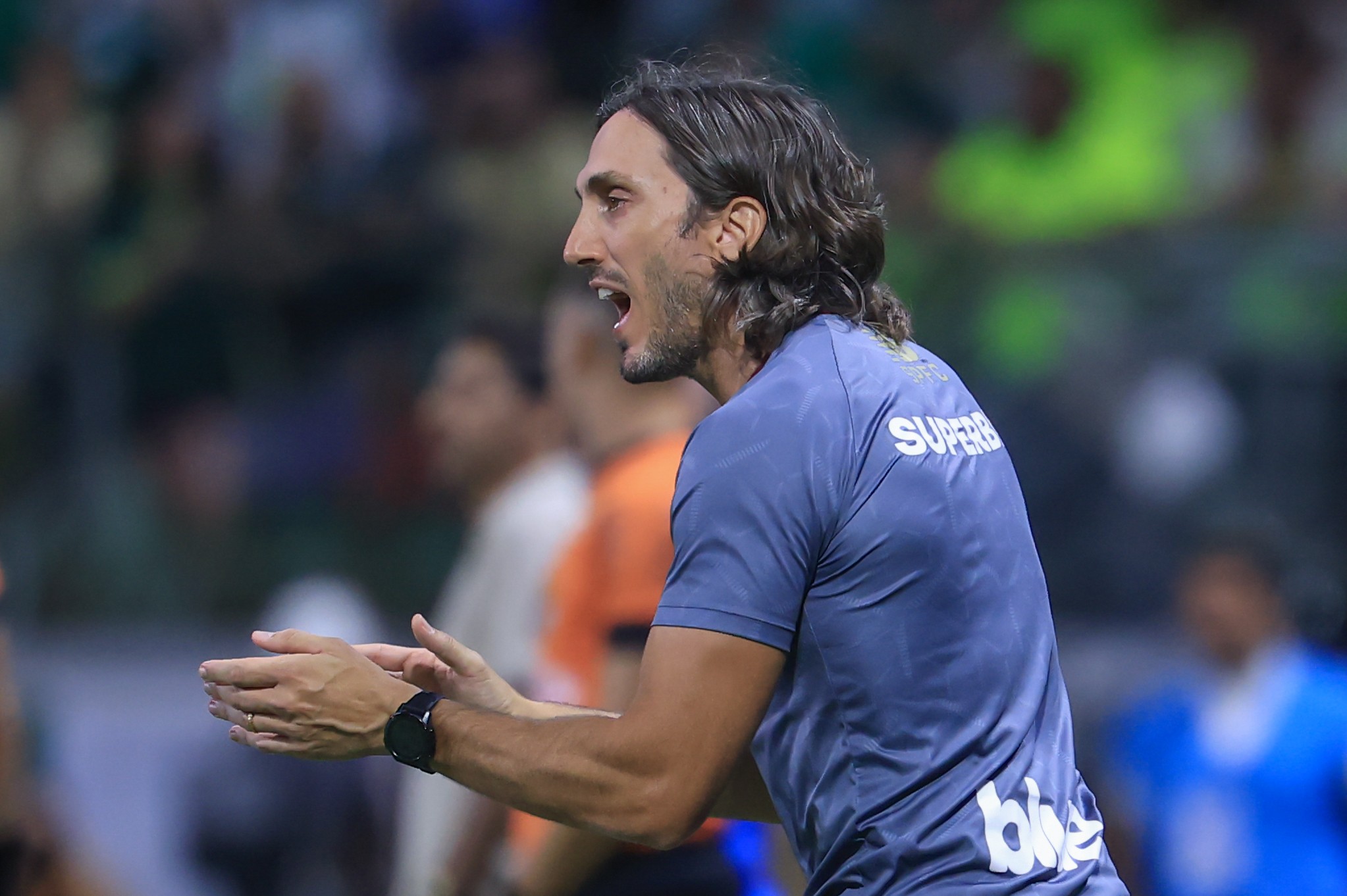 BALANÇADO? São Paulo mantém Zubeldía após eliminação e busca estabilidade no Brasileiro