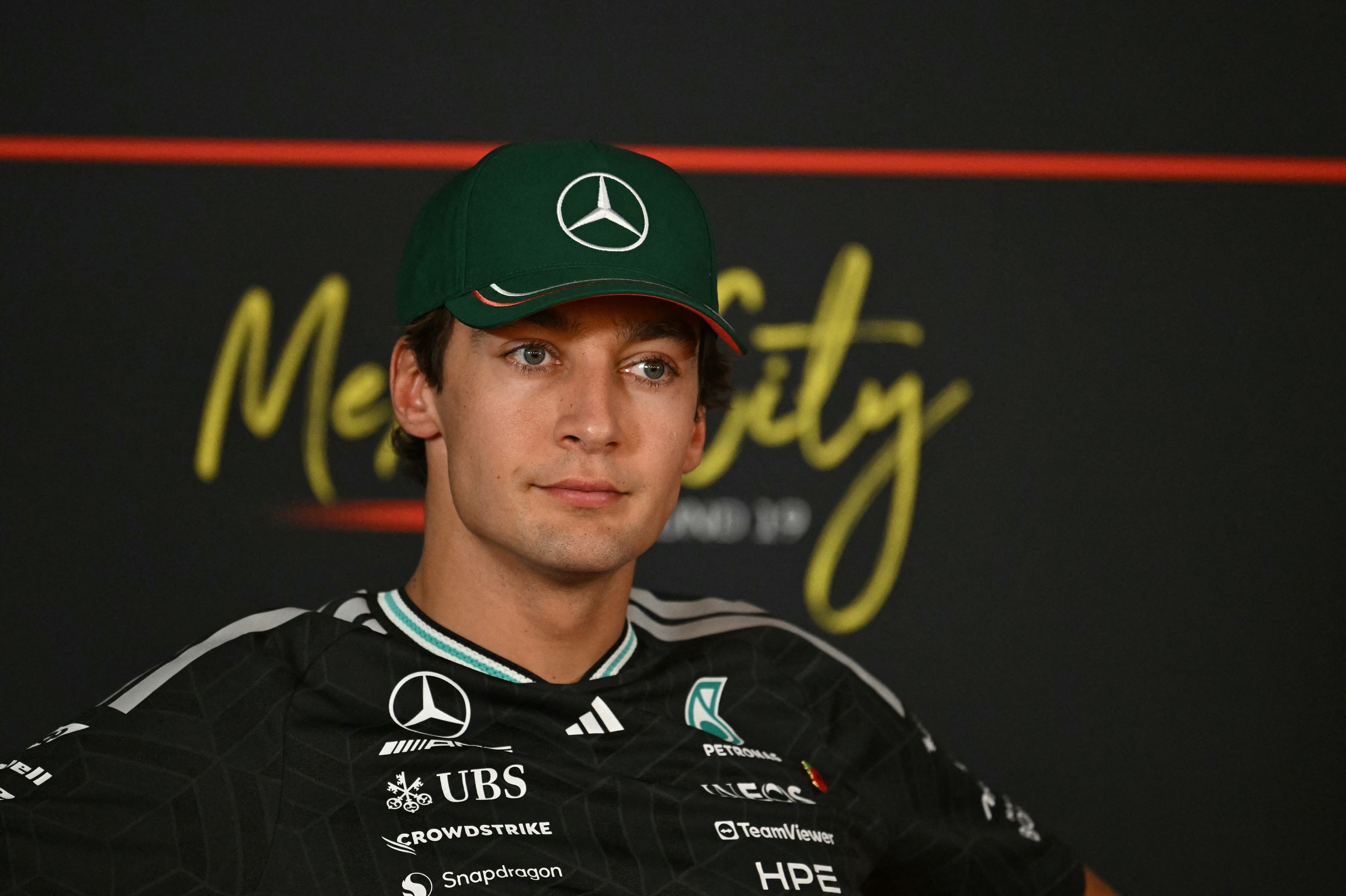 Russell revela trabalho com psicólogo em meio a temporada mais difícil da carreira
