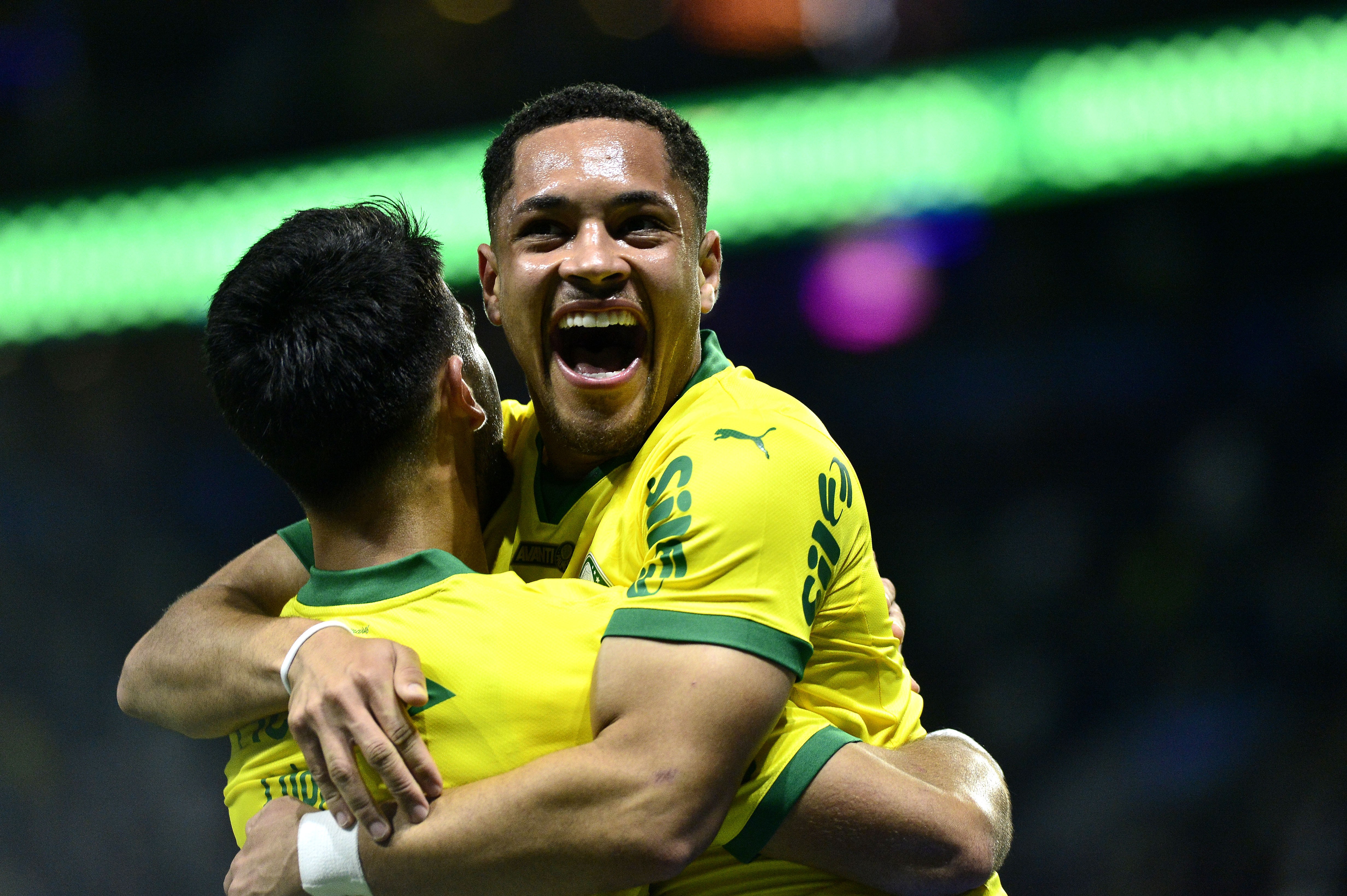 Palmeiras reencontra ritmo e combinação eficaz para vencer o Sport