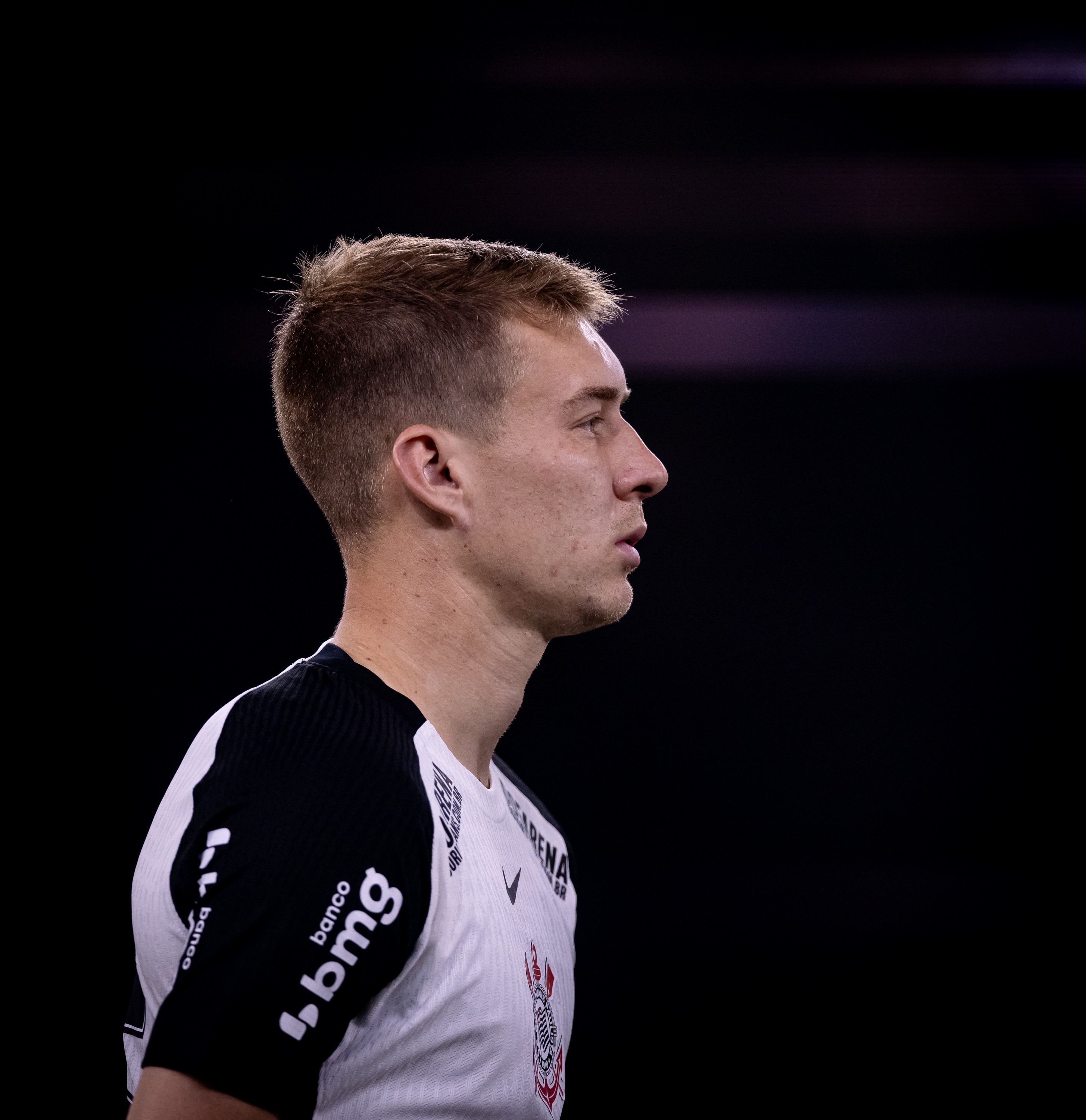 Talismã? Corinthians não perdeu nos 23 jogos que Charles disputou nesta temporada