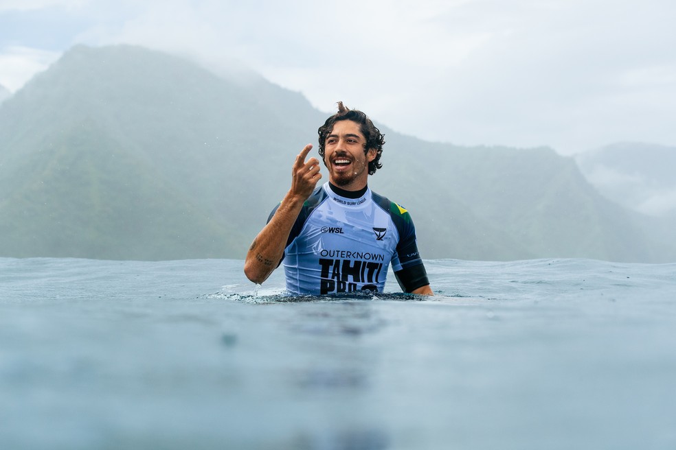 Com 46 pranchas na mala, Yago Dora sonha ser campe&atilde;o da WSL em 2023 | surfe | ge