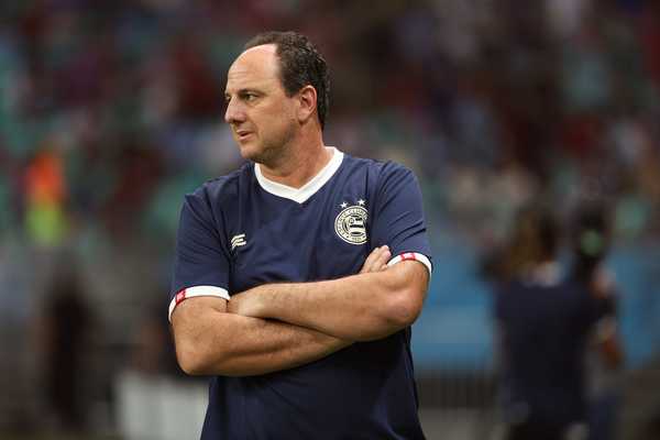 SEQUÊNCIA BIZARRA! Após derrota, Rogério Ceni anota recorde de 11 jogos sem vencer o São Paulo
