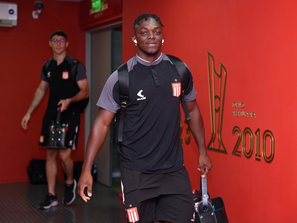 Edwuin Cetré Estudiantes — Foto: Divulgação/ Estudiantes