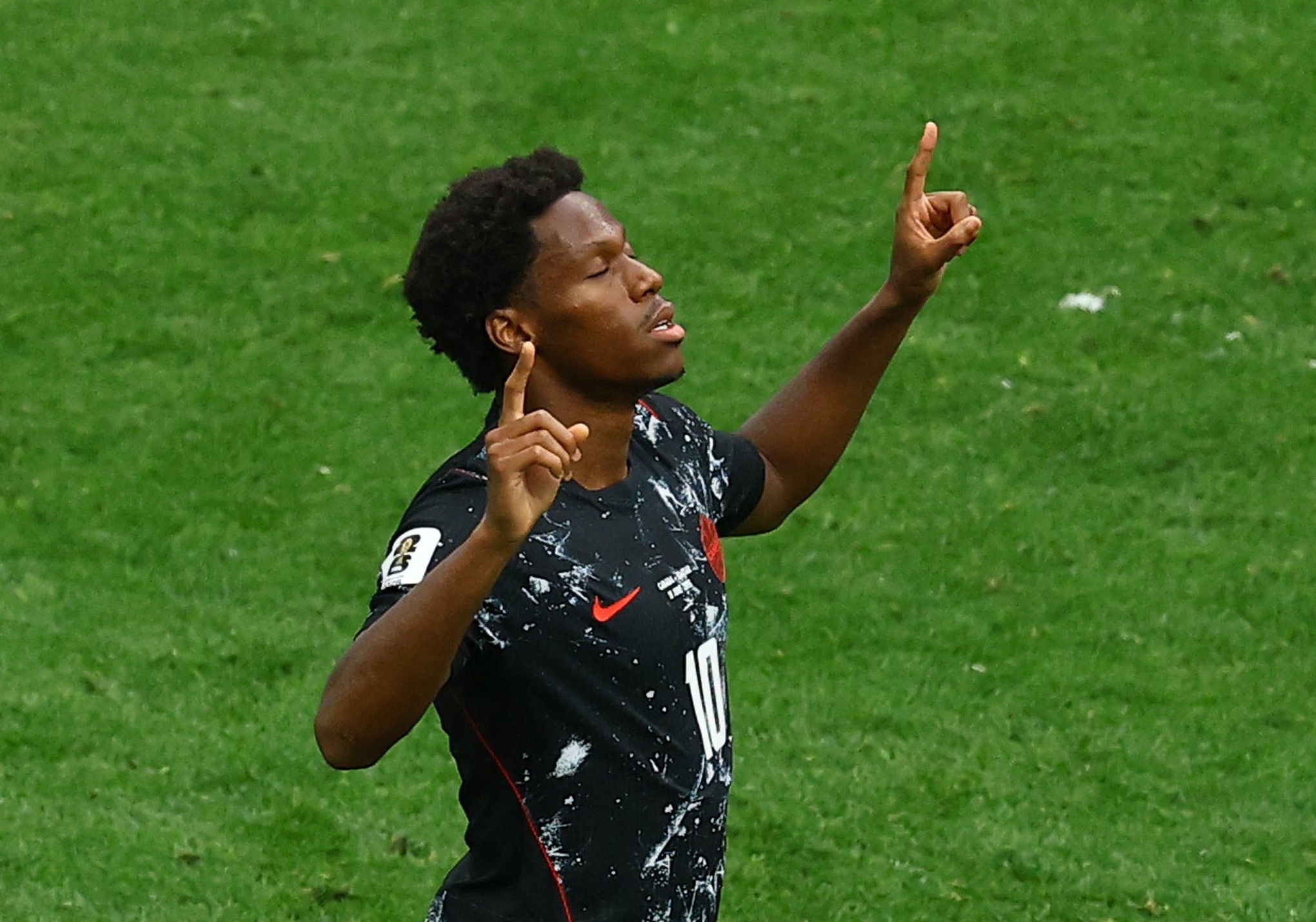 Canadá faz 6 a 0 no Catar e aplica a maior goleada de uma seleção da Concacaf na história das Copas