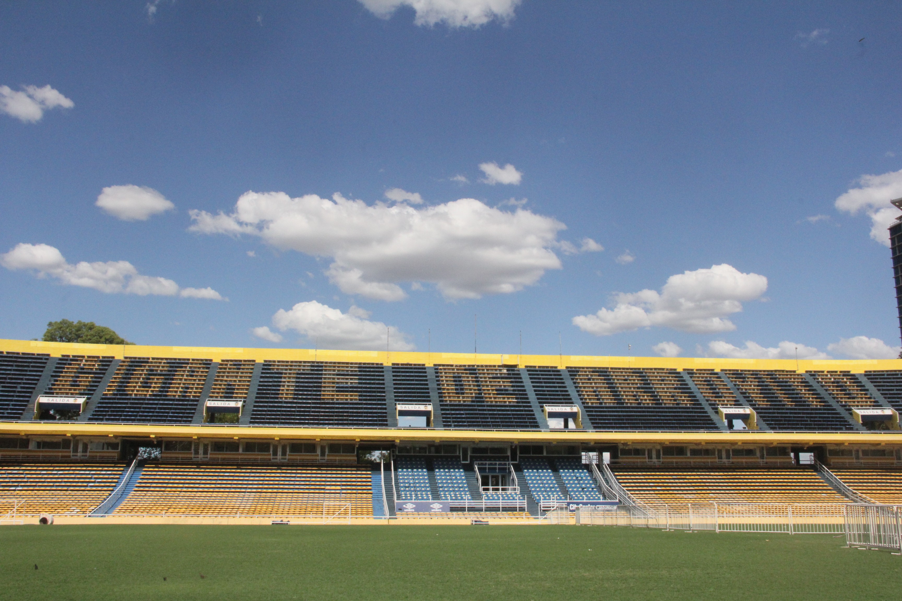 Corinthians e Rosario Central se enfrentam pelas oitavas da Libertadores
