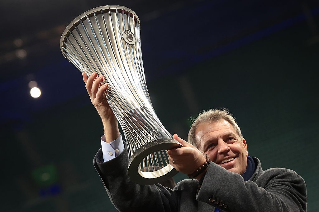 Grupo americano compra ações de Todd Boehly e assume controle total do Chelsea