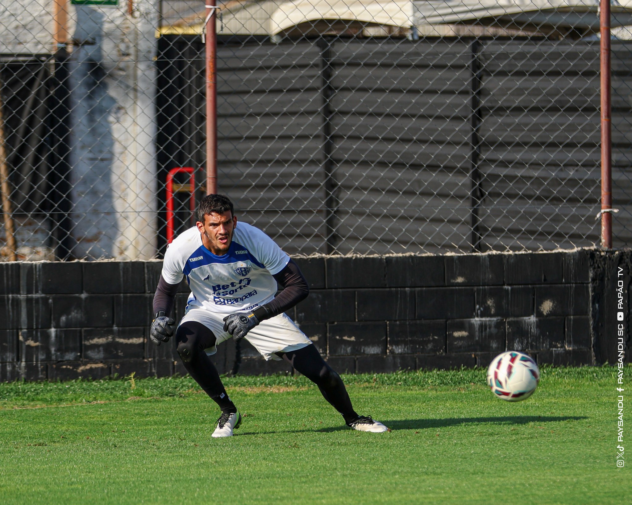 Mesquita assume responsabilidade por falha em derrota do Paysandu: “Entendo a frustração”