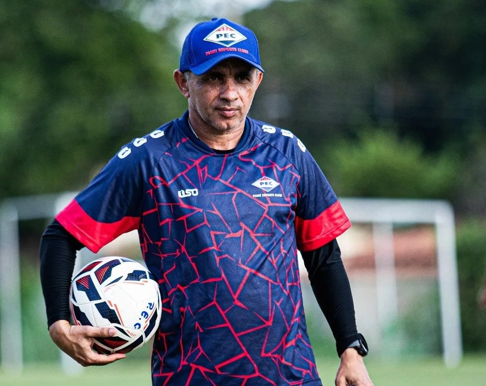 Tostão, técnico do Piauí