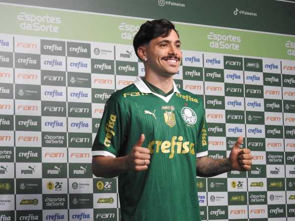 Sede de títulos: Mauricio busca parceria com Estêvão no Palmeiras