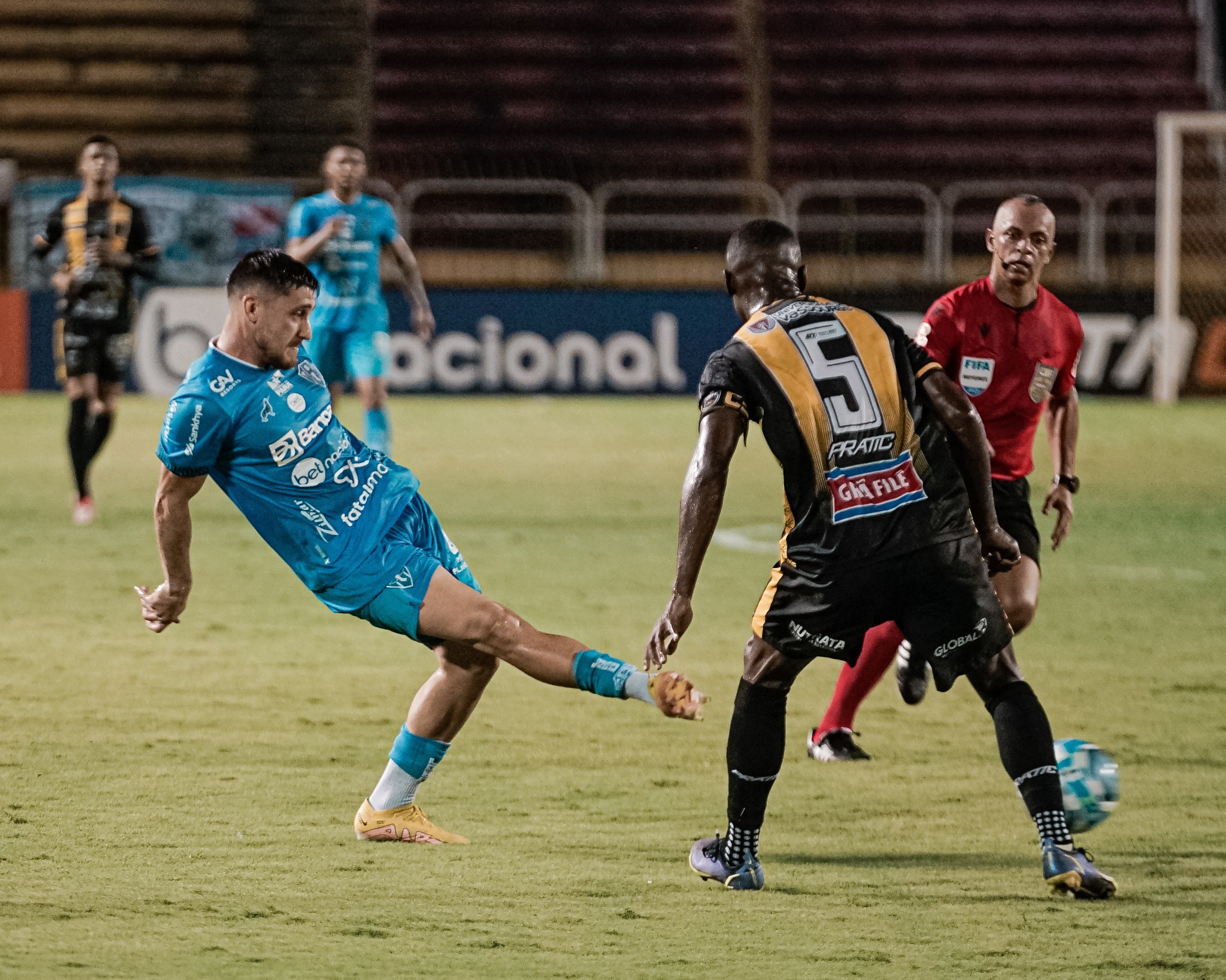 Jogo entre Brusque e Paysandu terá árbitro de Copa do Mundo