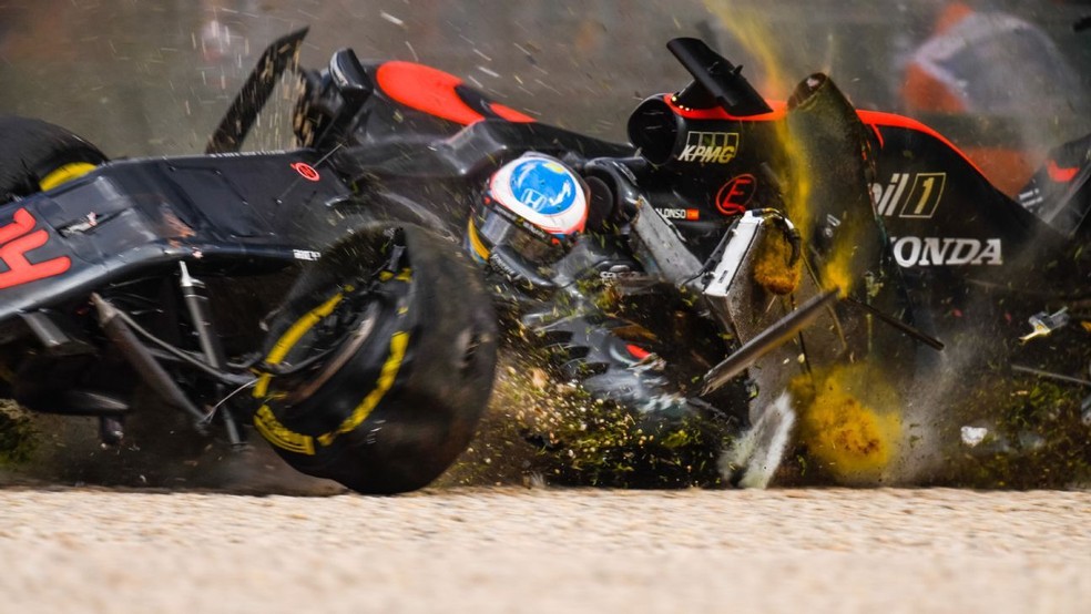 Fernando clearance alonso acidente
