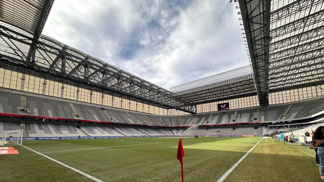 Corinthians x AthleticoPR vai passar na Globo? Saiba onde assistir ao