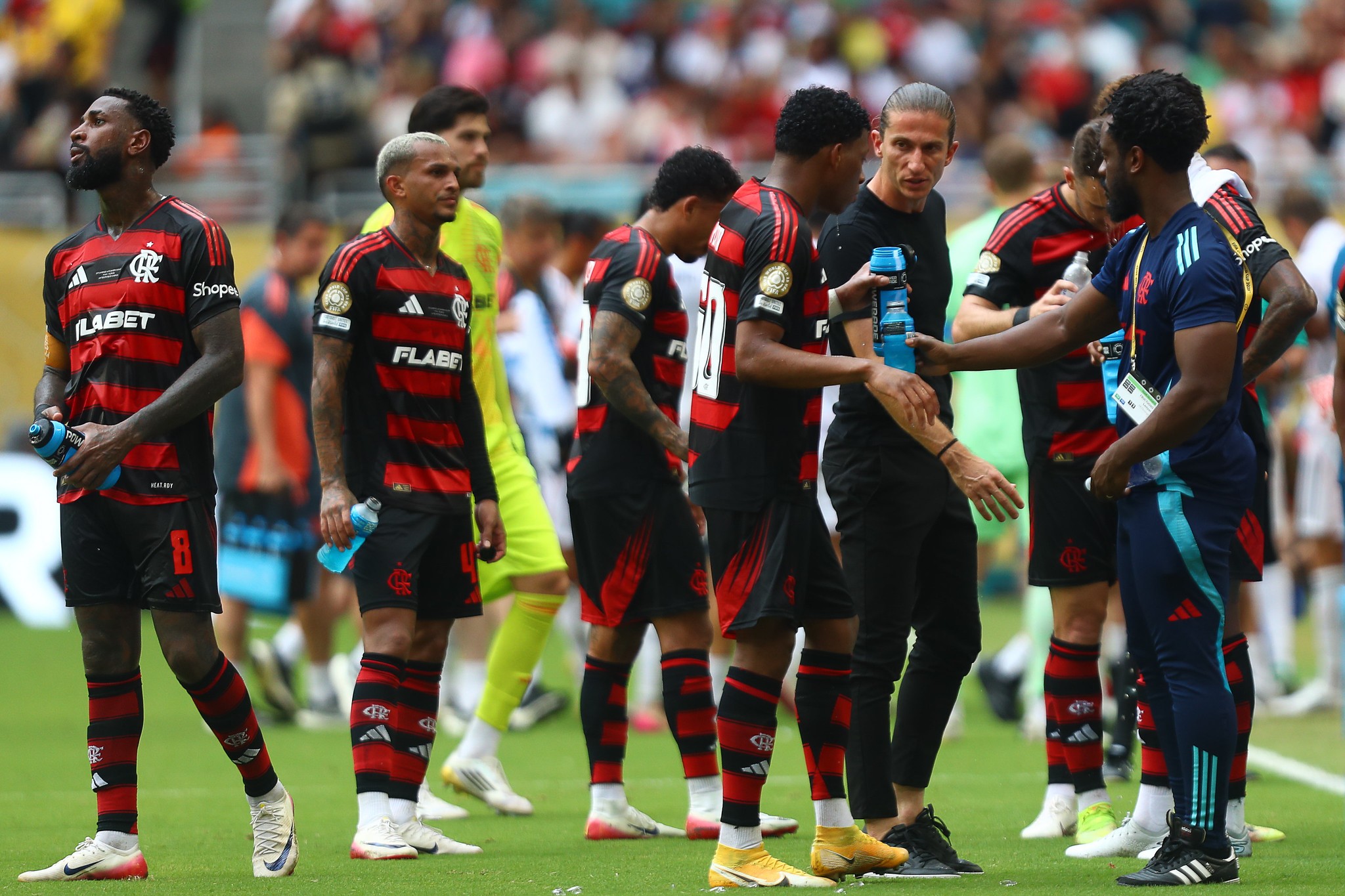 Flamengo corajoso, mas sucumbe diante do Bayern em nível superior.