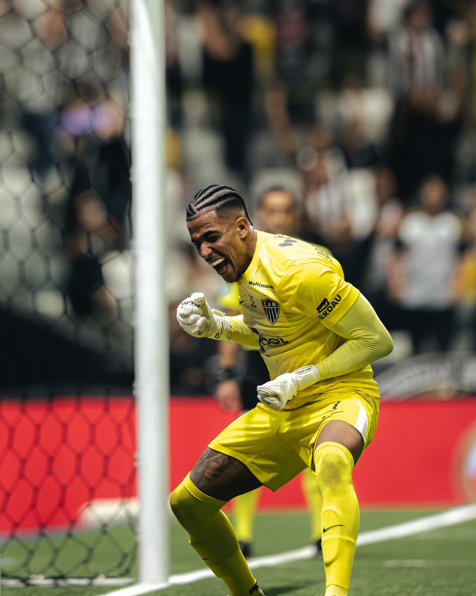 Soco na trave e doping: Delfim conta bastidores de jogo heroico pelo Atlético-MG