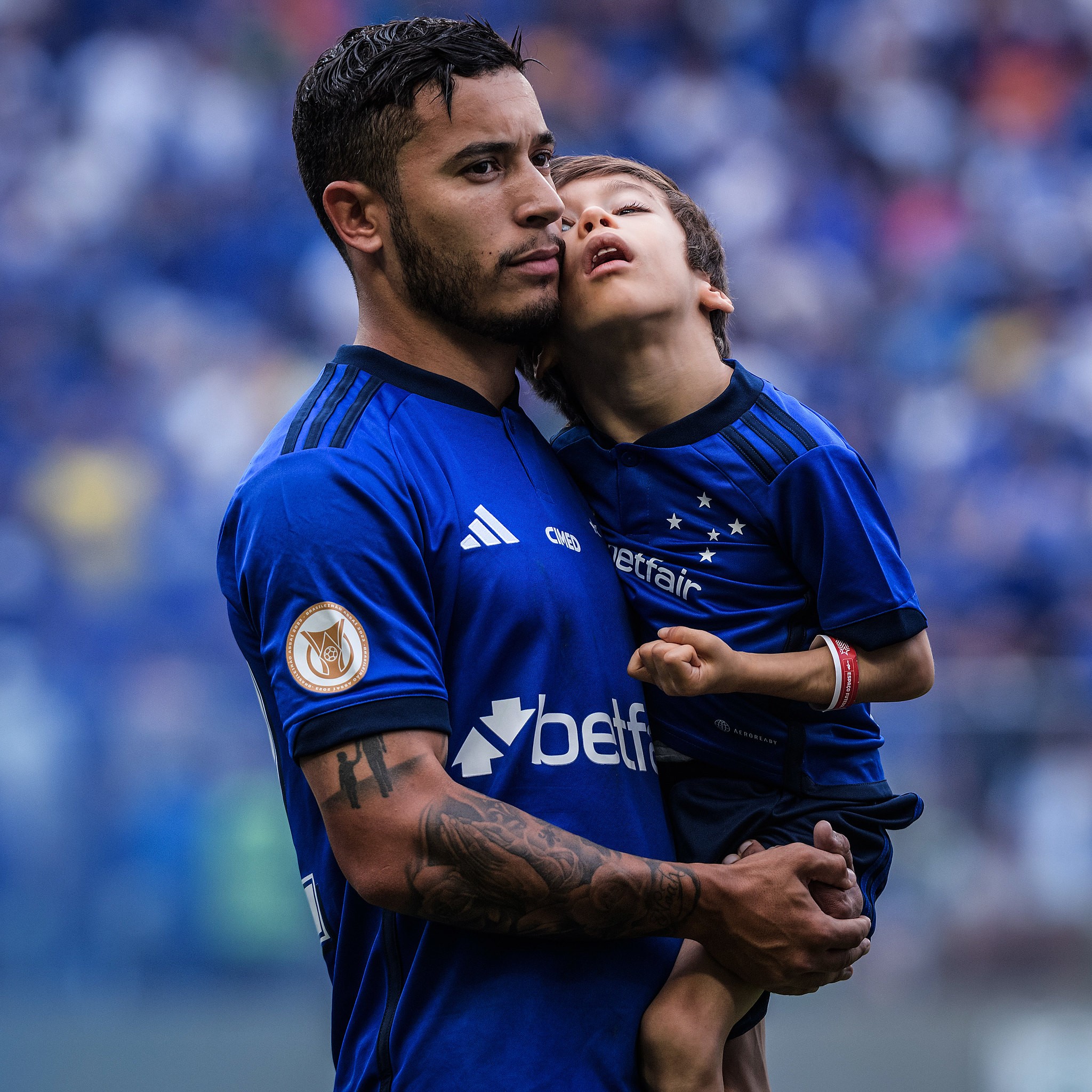 William abre jogo sobre drama familiar que o tirou de treinos e partidas do Cruzeiro