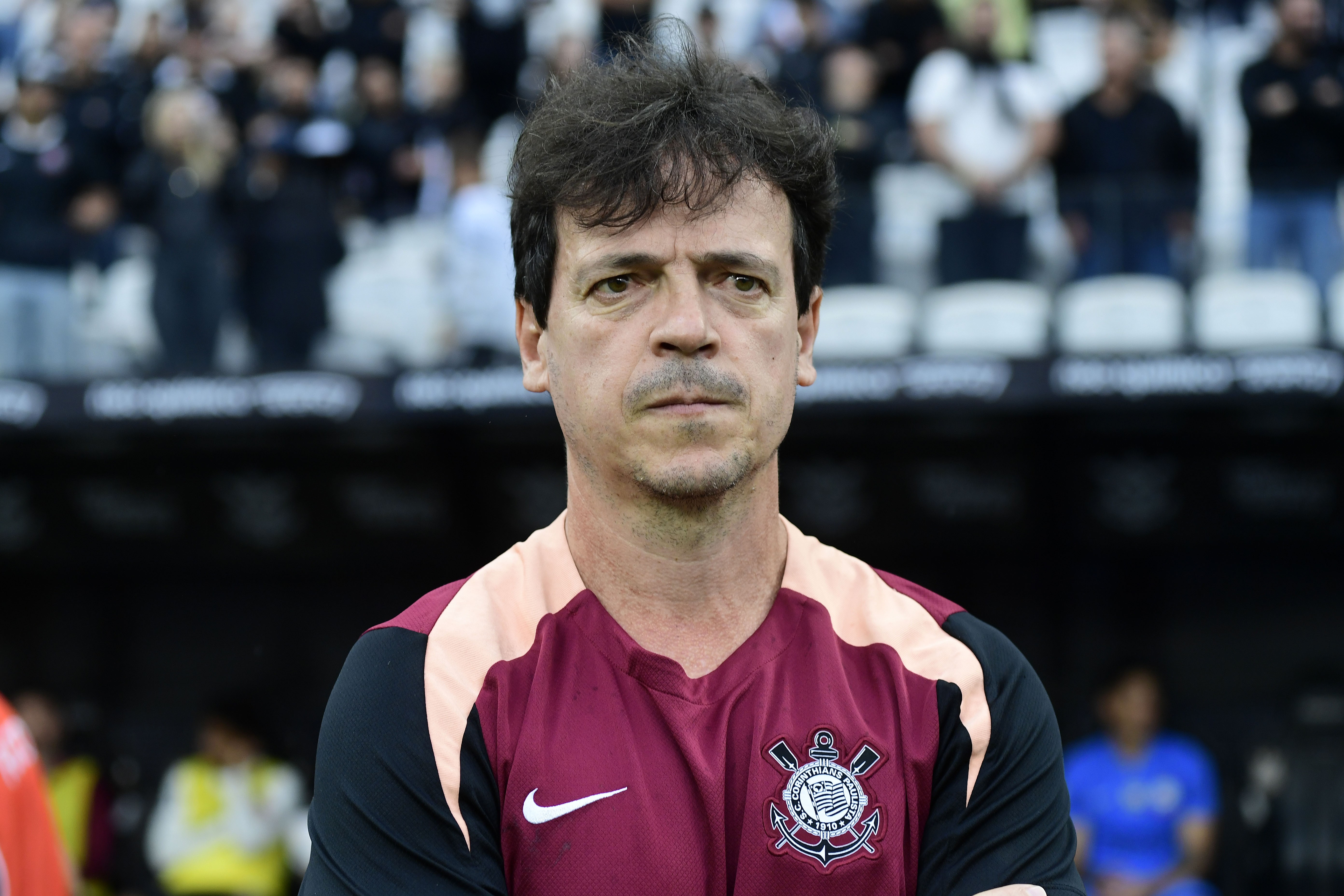 Marcelo Paz banca permanência de Fernando Diniz no Corinthians: "Decisão validada pelos jogadores"