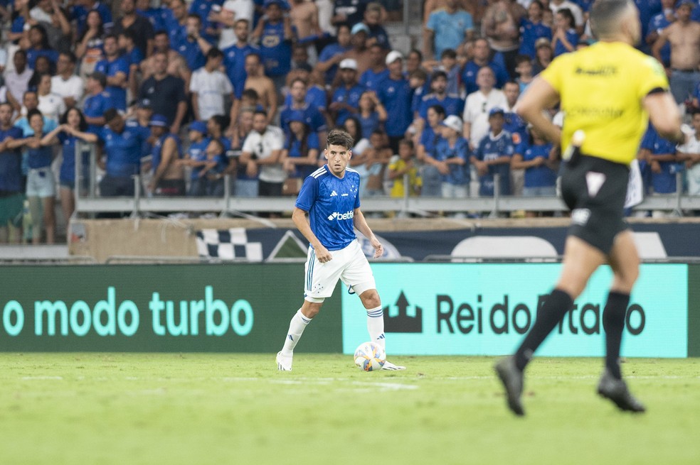 Villalba deve assumir vaga de Zé Ivaldo neste sábado — Foto: Gustavo Aleixo/Cruzeiro