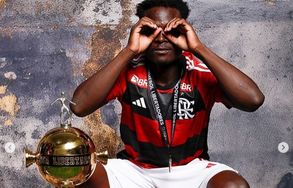 Shola thumb — Foto: Conmebol
