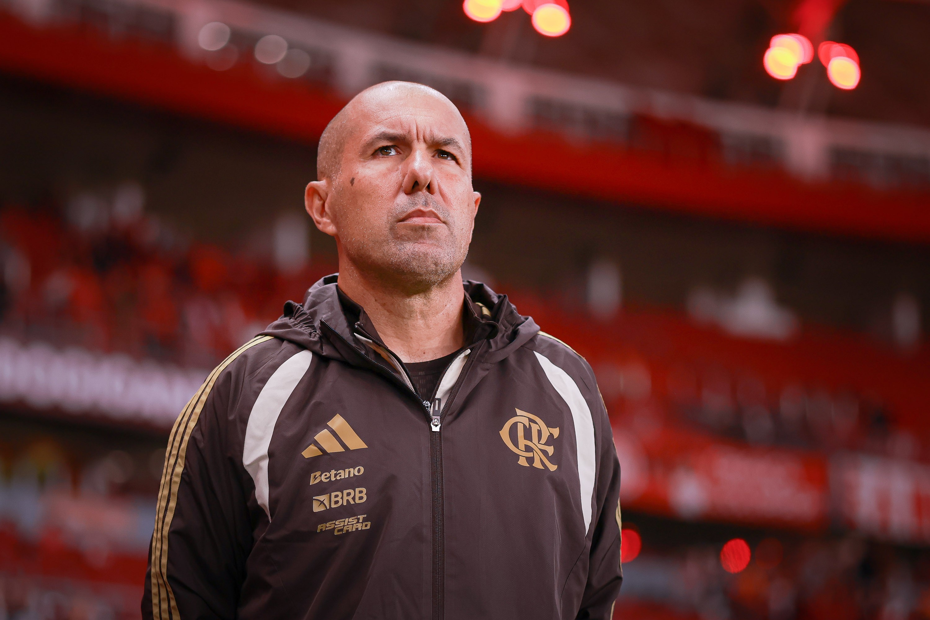Jardim sinaliza necessidade de reestruturação no Flamengo após resultados decepcionantes