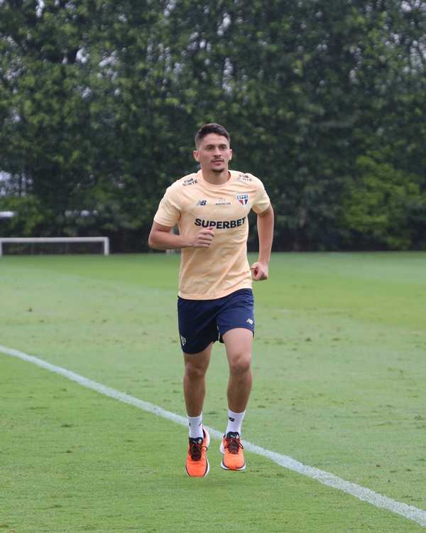 Pablo Maia inicia transição após recuperação no São Paulo desde abril