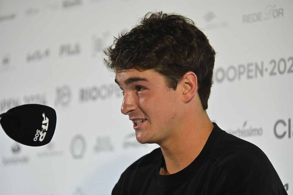 João Fonseca em entrevista coletiva — Foto: Rio Open