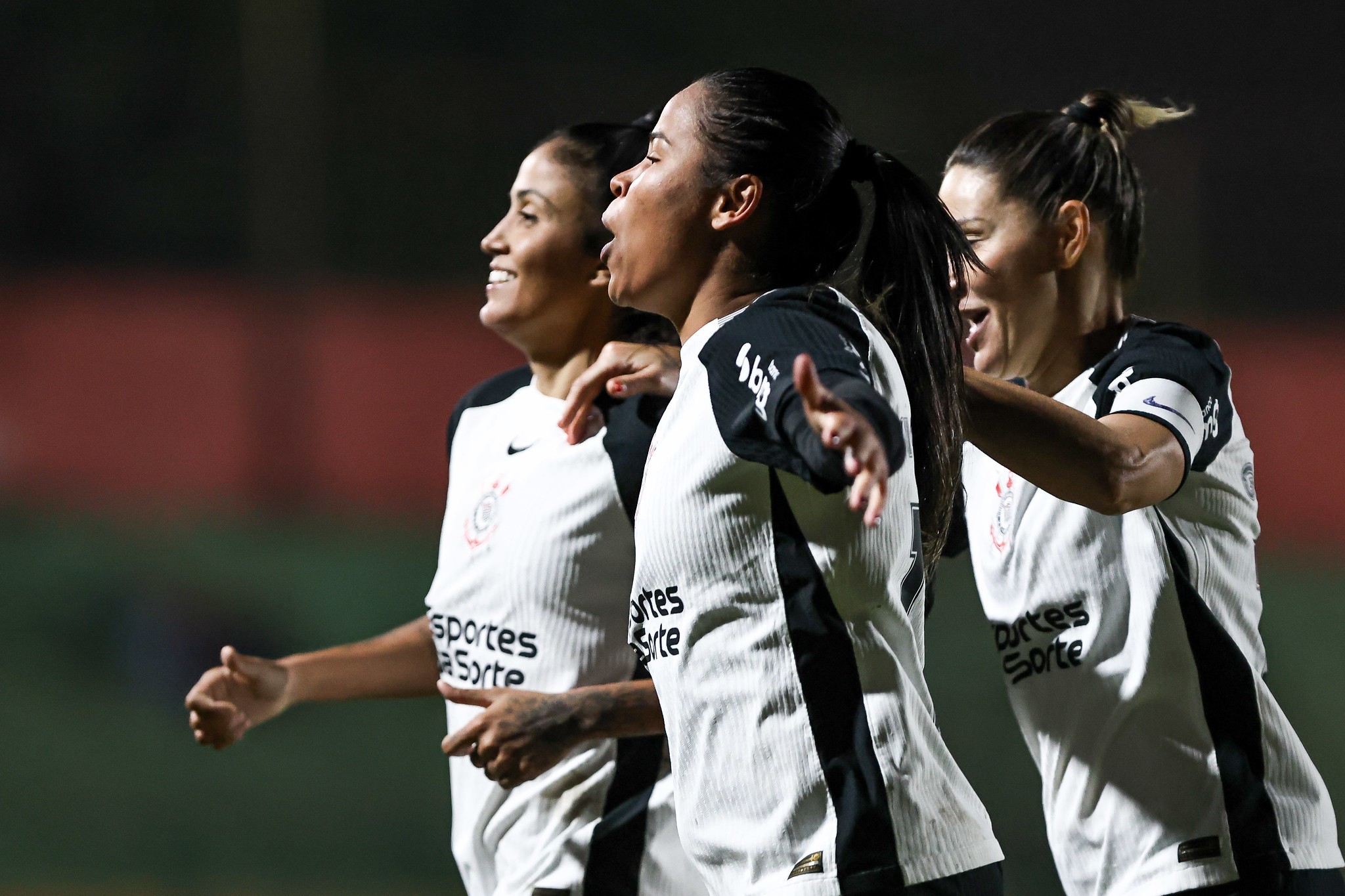 VAI SER DECISIVA NA FINAL? Craque busca consolidar legado em finais de Brasileirão pelo Corinthians