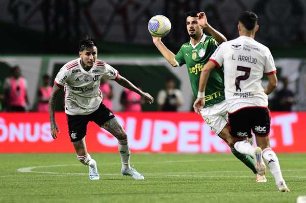 Flaco López destaca retorno do Palmeiras em vitória determinante na eliminação.