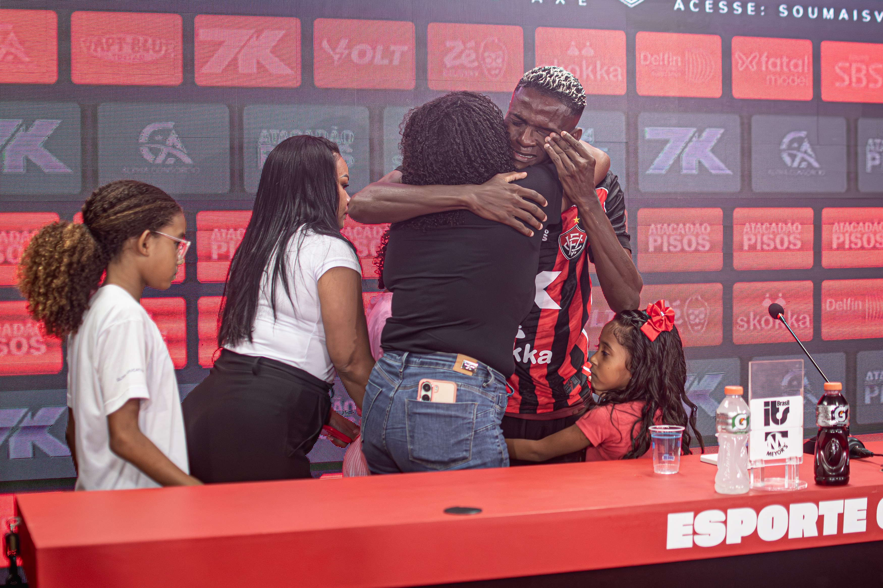 Vitória aposta em Anderson Pato: Do sonho à realidade no Barradão