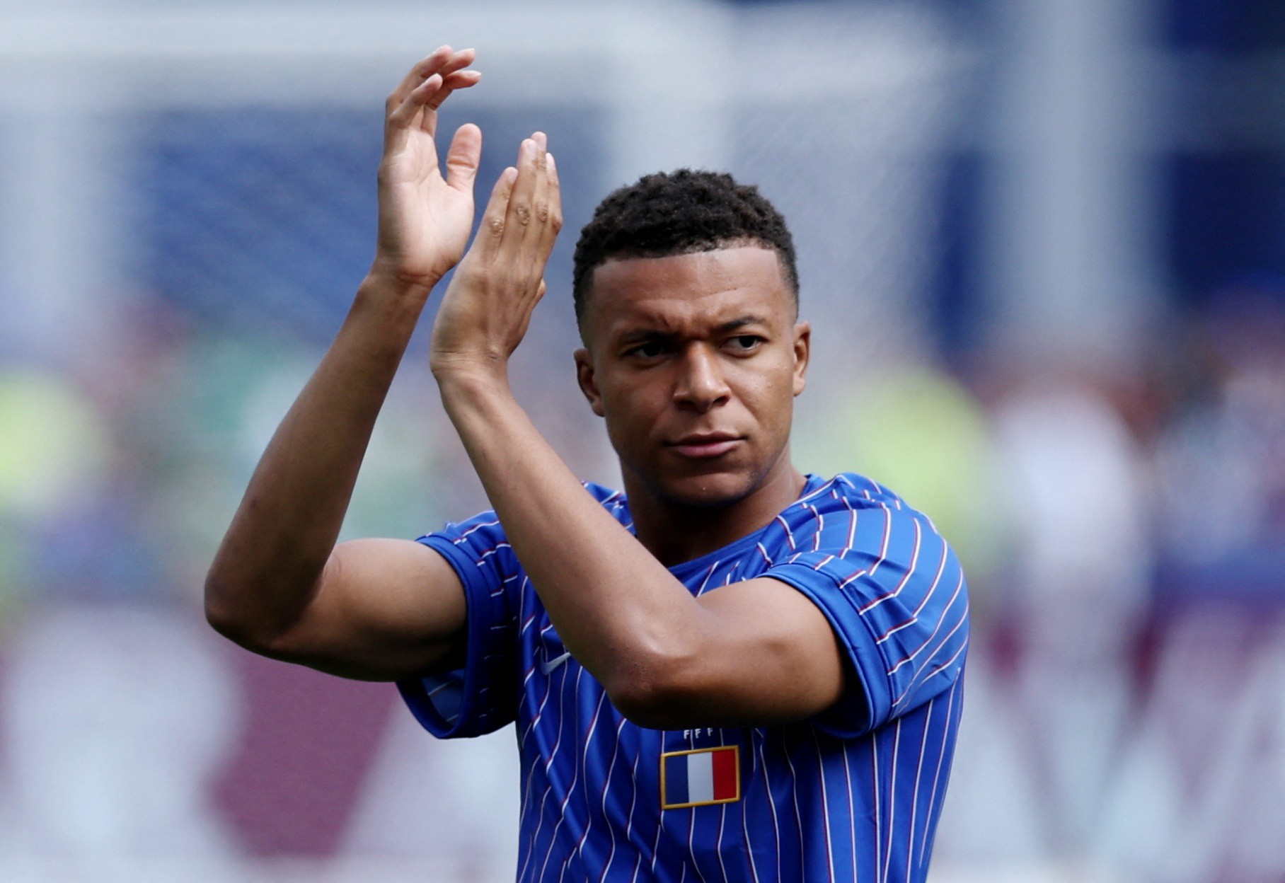 Klopp revela tentativa inusitada de contratar Mbappé durante voo