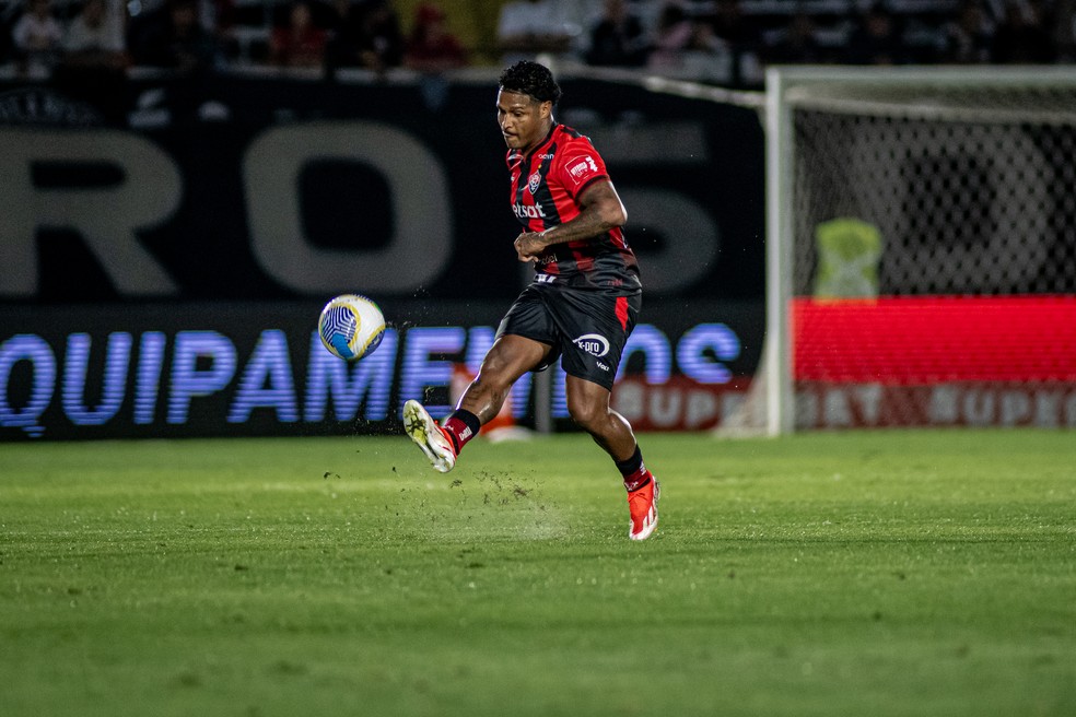 Rodrigo Andrade vai reforçar o Mirassol na Série B — Foto: Victor Ferreira / EC Vitória