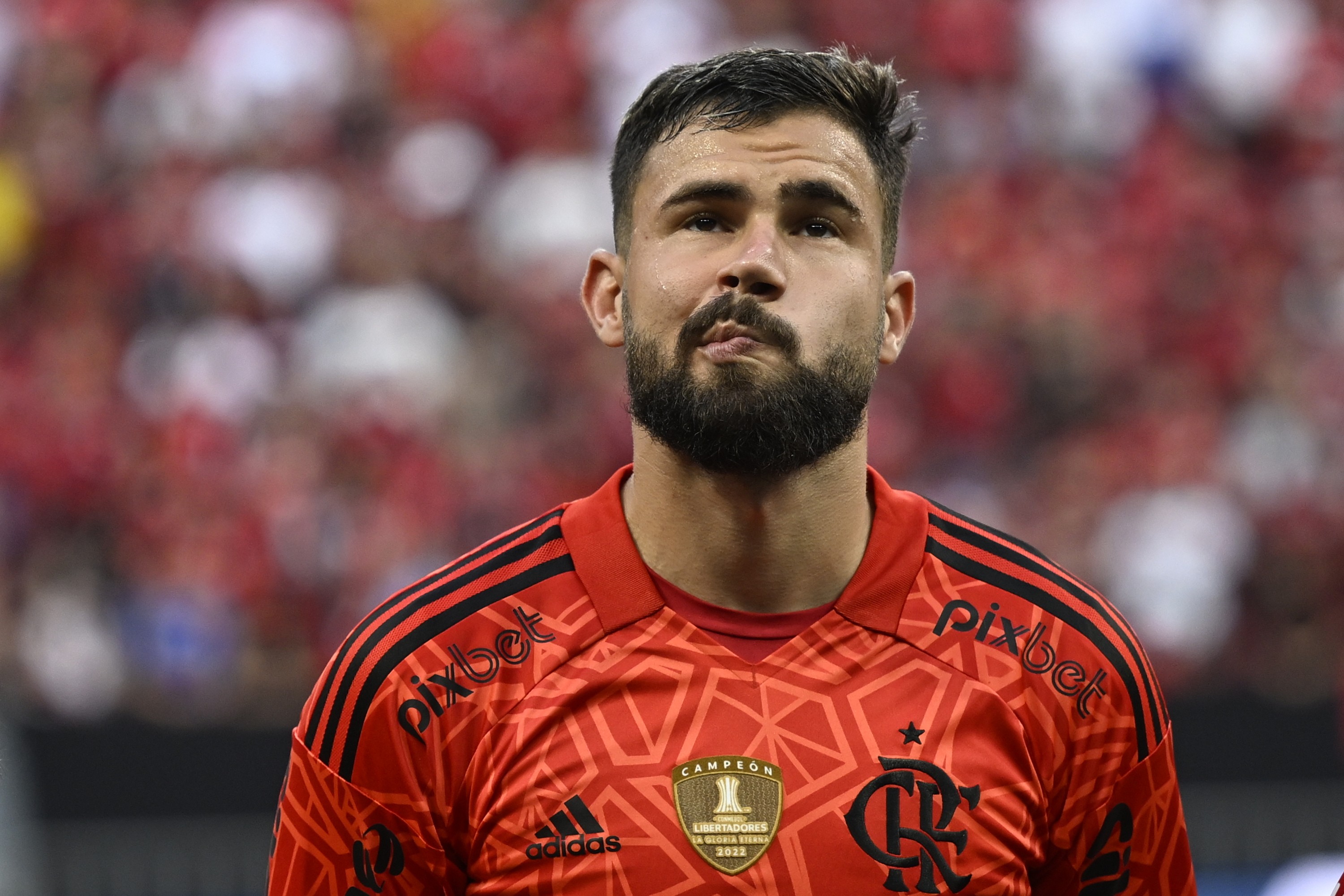 ADEUS DEFINITIVO?! Cruzeiro negocia pré-contrato com goleiro do Flamengo