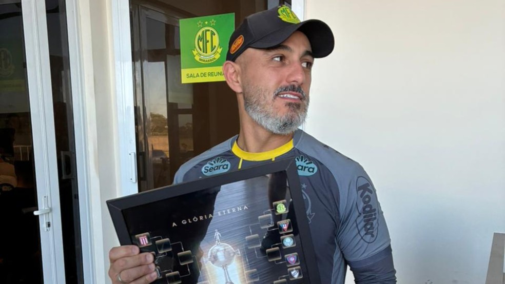 Momento do quadro do Mirassol nas oitavas