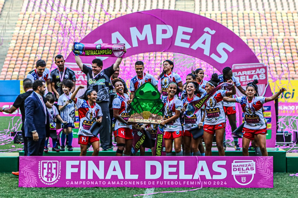 3B &eacute; tetracampe&atilde;o do Amazonense feminino &mdash; Foto: Jo&atilde;o Normando
