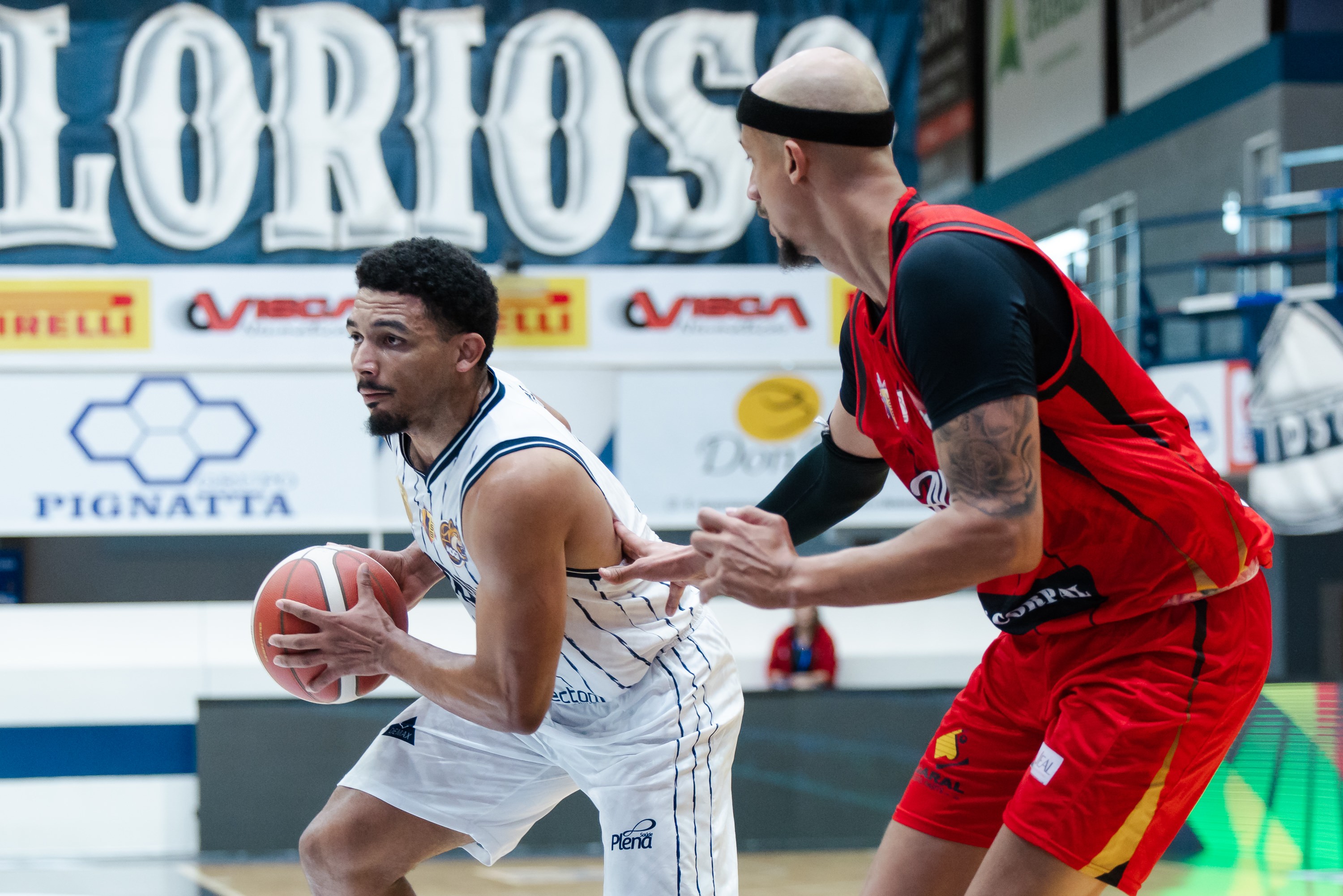 Mogi vence o Importadora Alvarado e avança às quartas da Liga Sul-Americana de Basquete