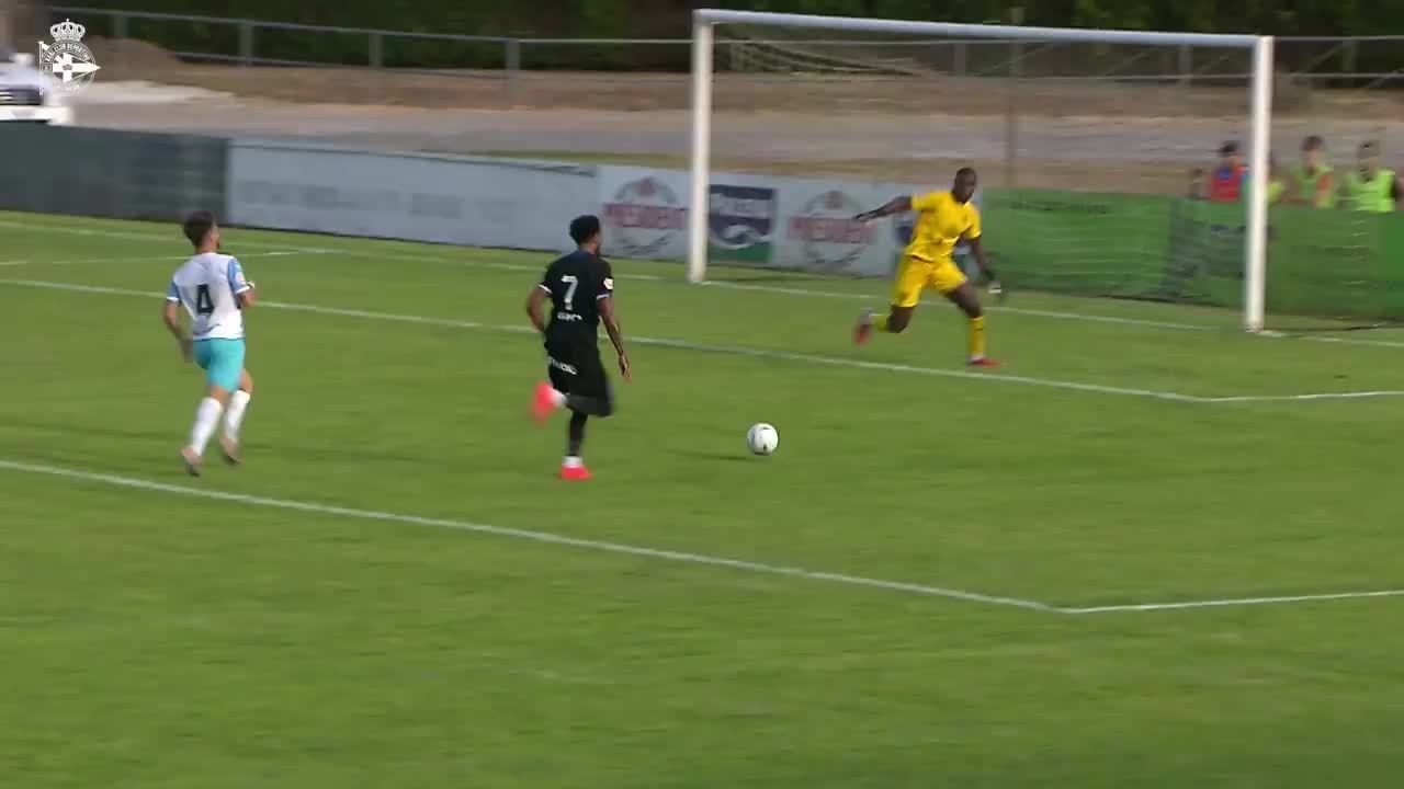 Aubemayang passa por cirurgia no joelho; veja tempo de recuperação