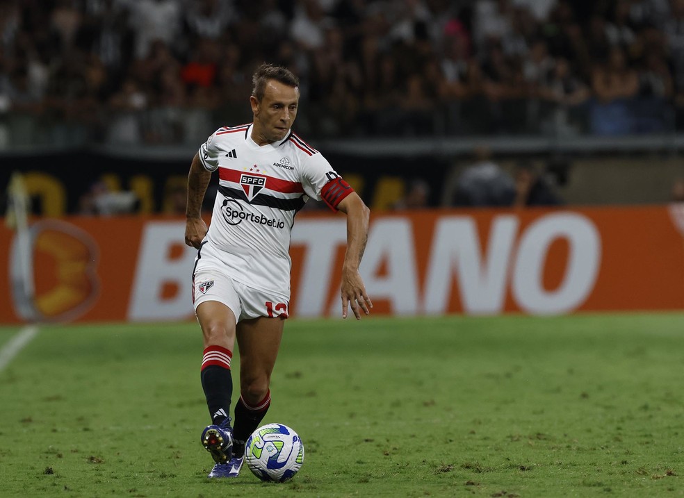 Rafinha em Atltico-MG x So Paulo  Foto: Rubens Chiri/Saopaulofc.net
