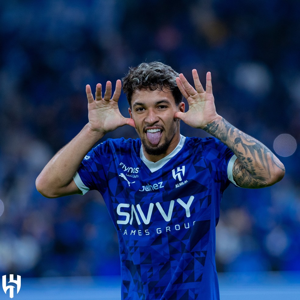 Marcos Leonardo comemora o gol marcado pelo Al-Hilal contra o Al-Ittihad — Foto: Divulgação / Al-Hilal