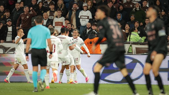 Análise: Fluminense flerta com eliminação e volta aliviado da Argentina