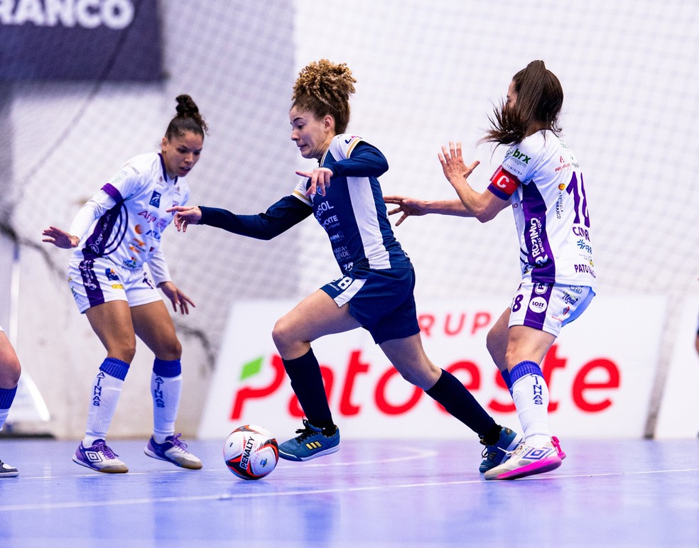 Stein Cascavel x Patinhas — Agenda esportiva no Paraná