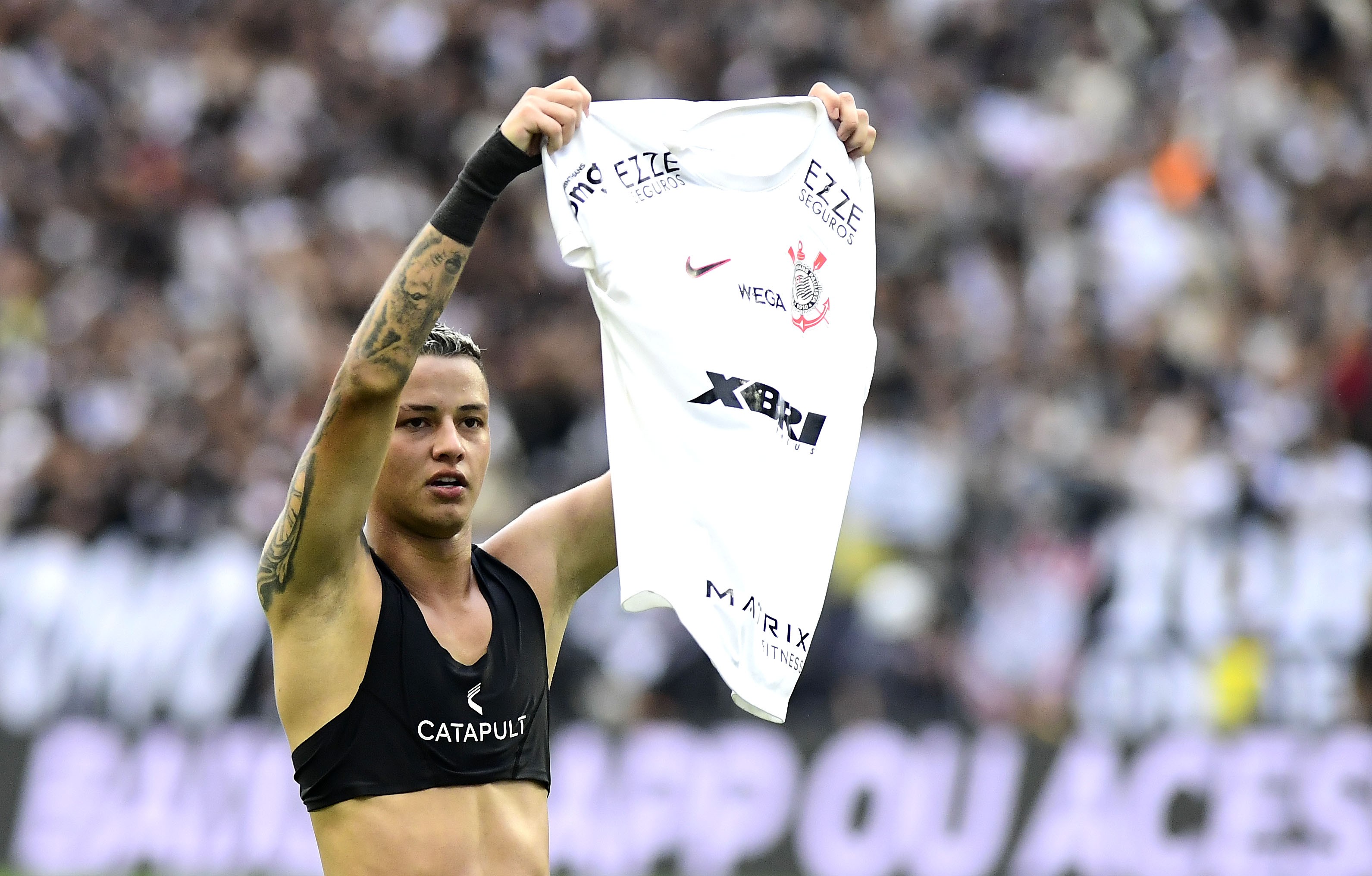 Corinthians renova contrato de atacante herói do título da Copinha | Ge