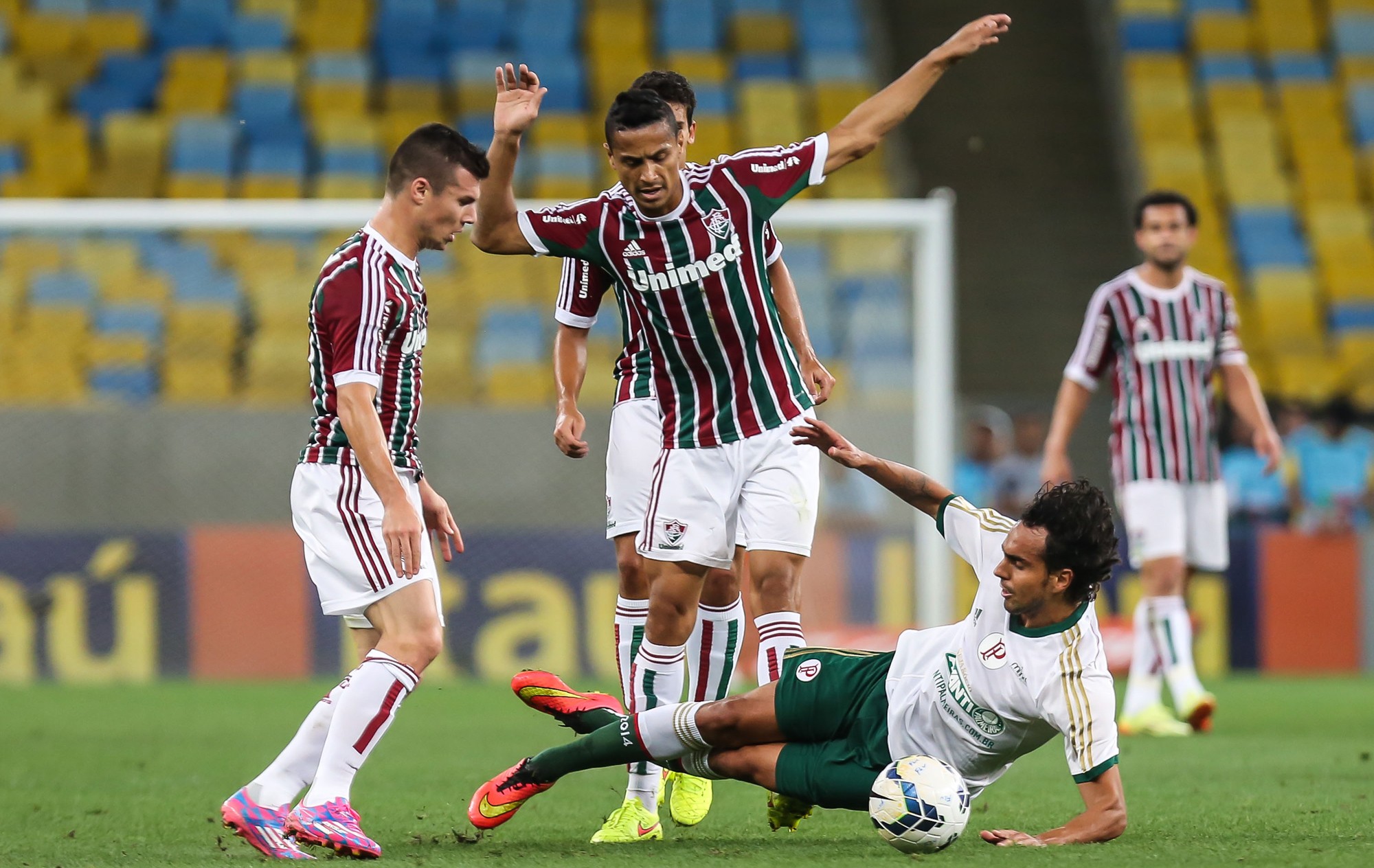 Em bom jogo, LEC empata com Juventude e fica na bronca com juiz