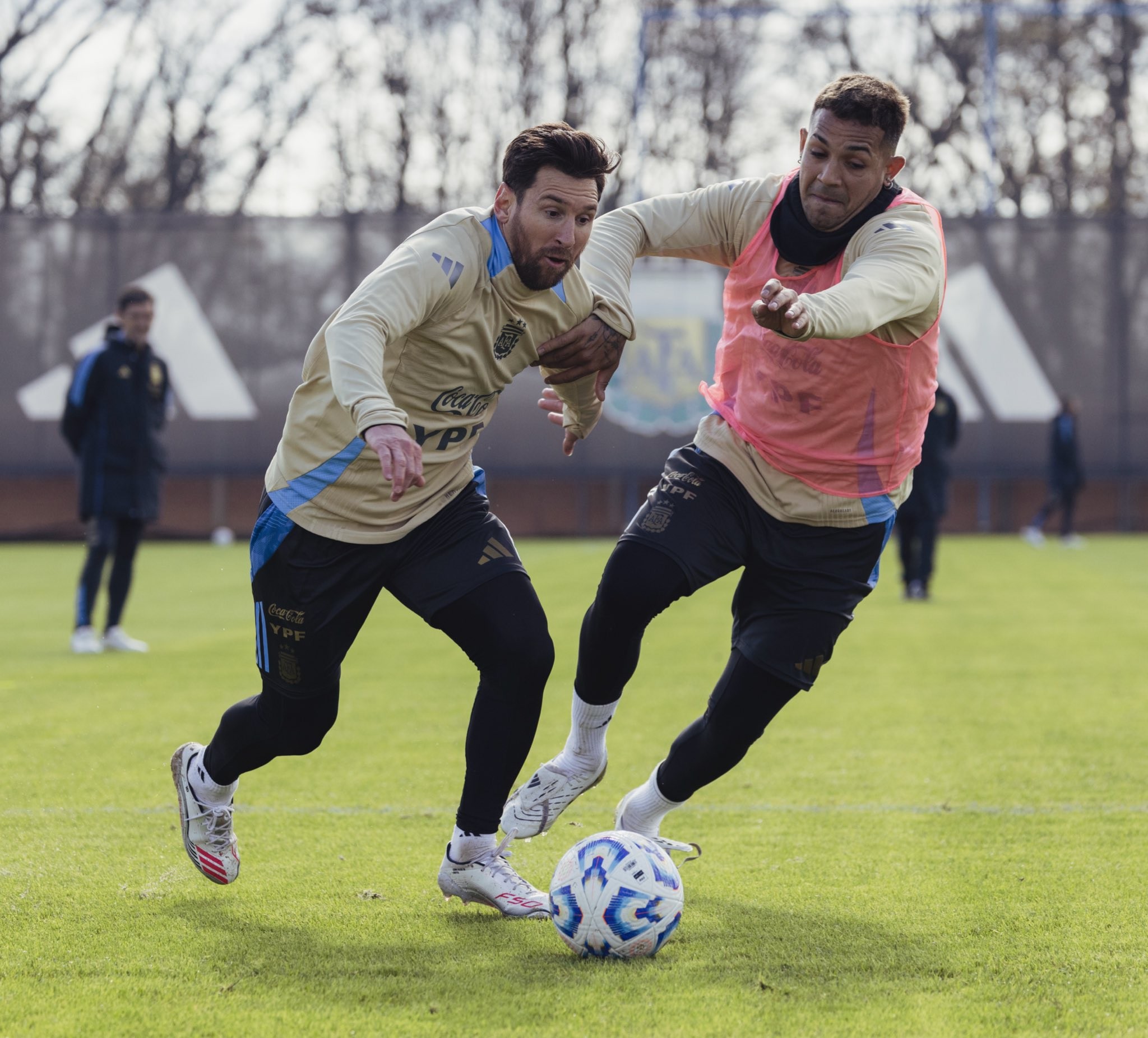 Eliminatórias: Messi será titular da Argentina contra a Colômbia